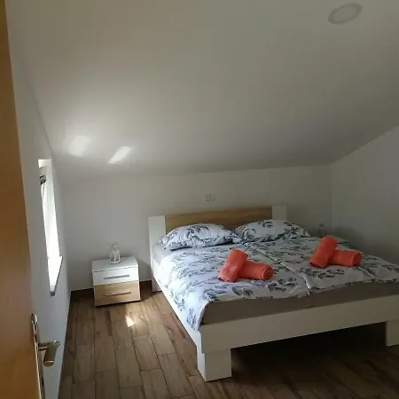 Apartma Kaja Koper